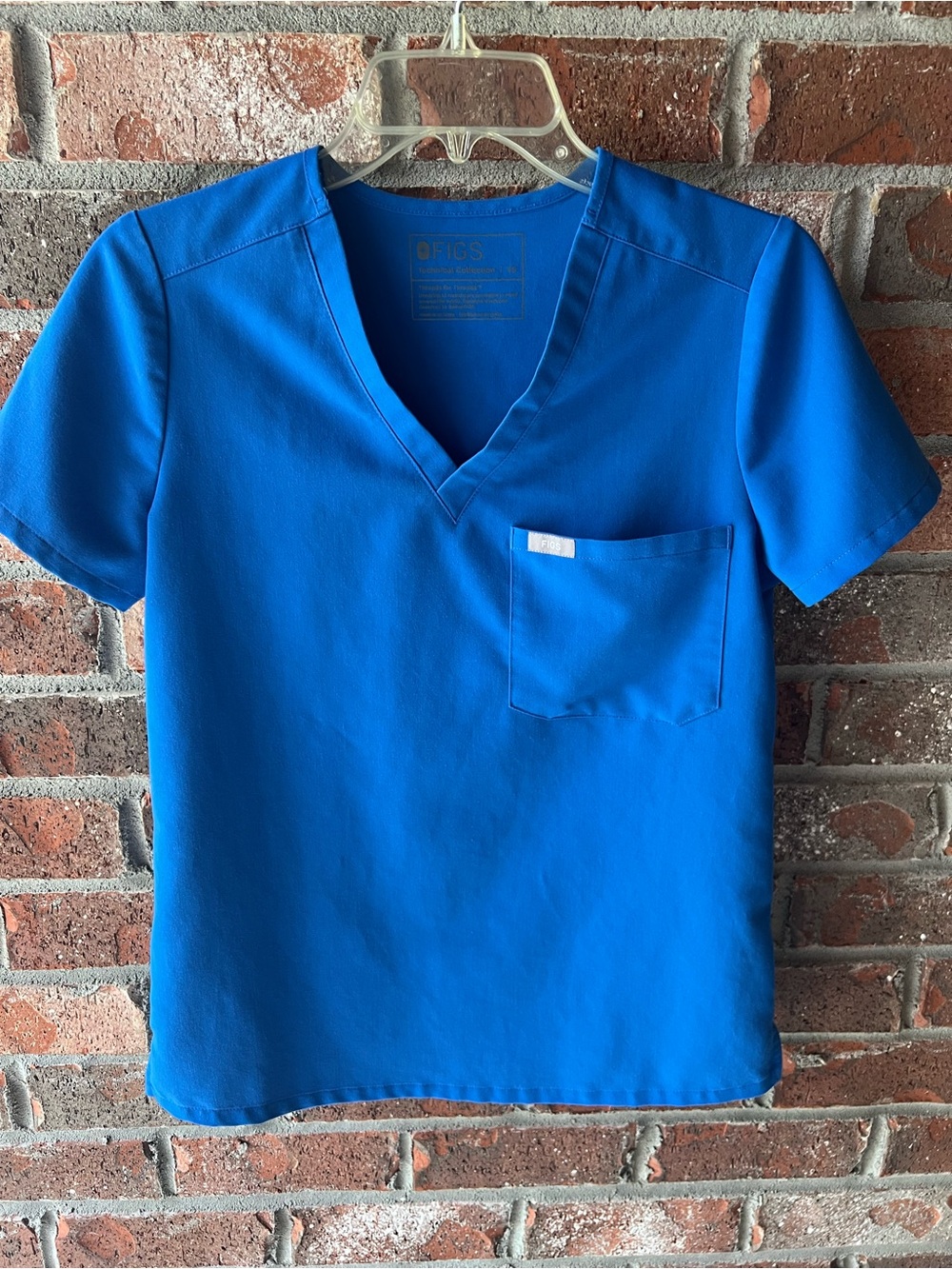 Figs Women's Scrub Top Bright royal blue- size xsmall